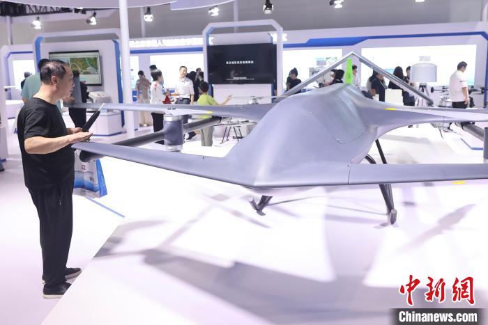 低空經濟; 無人機“炫技”北京科博會 競逐低空經濟新賽道