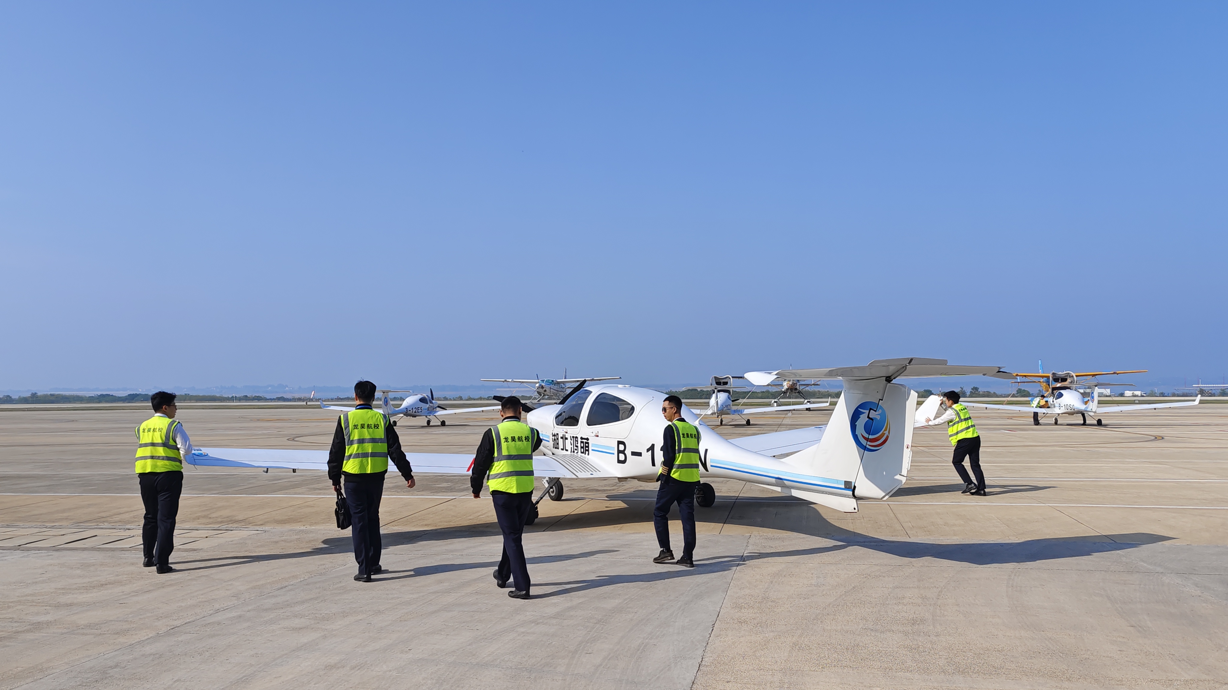 2024低空| 高質量發展荊門先行：產業升級賦予低空經濟新內涵，守護長江綠色帶動