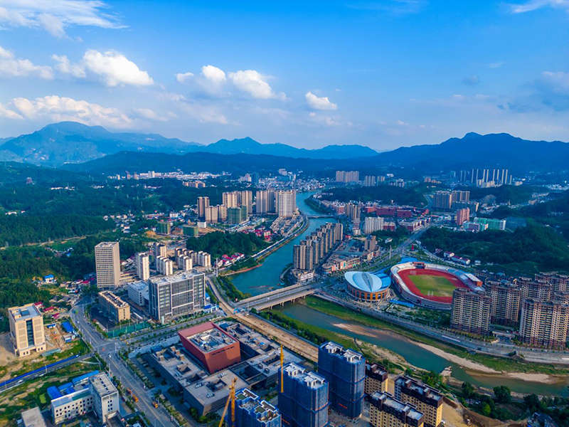 低空： 低空經濟安徽向新丨岳西：低空經濟振翅高飛