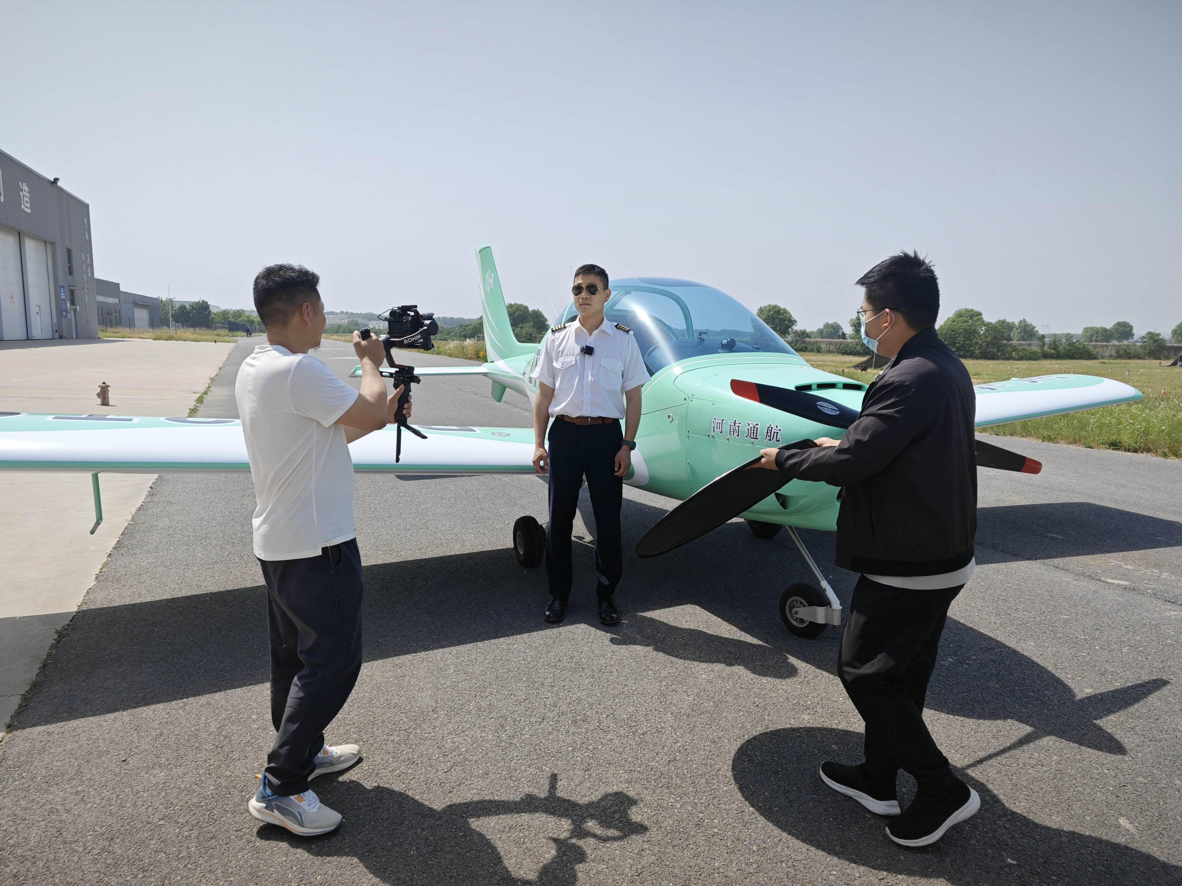 2025低空經濟網： 鄭州市上街區：新媒體推動低空經濟飛出“新賽道”