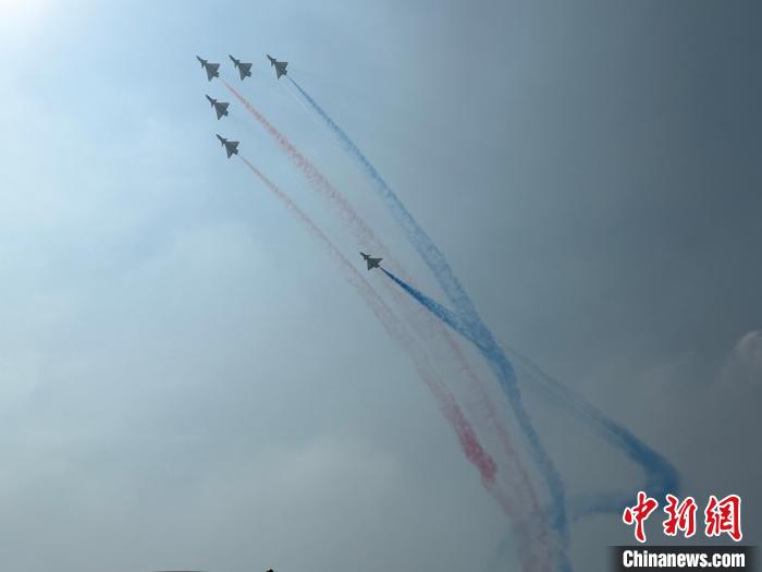 2025低空經濟網： 第十五屆中國航展在珠海開幕 多型“國之重器”首次亮相