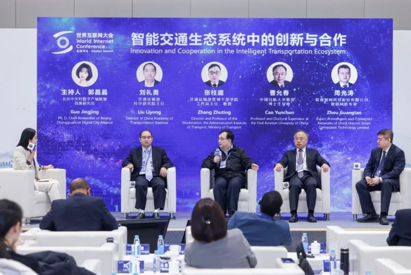 AI時(shí)代，智能交通靠什么打通“任督二脈”？